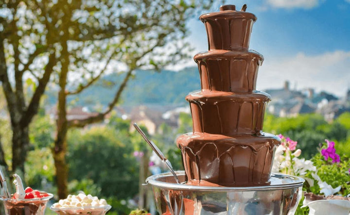 How Much Chocolate Do You Need For a Chocolate Fountain?