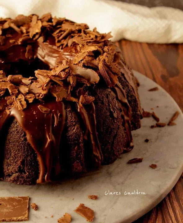 Easy Vegan and Gluten-Free Chocolate Bundt Cake Recipe